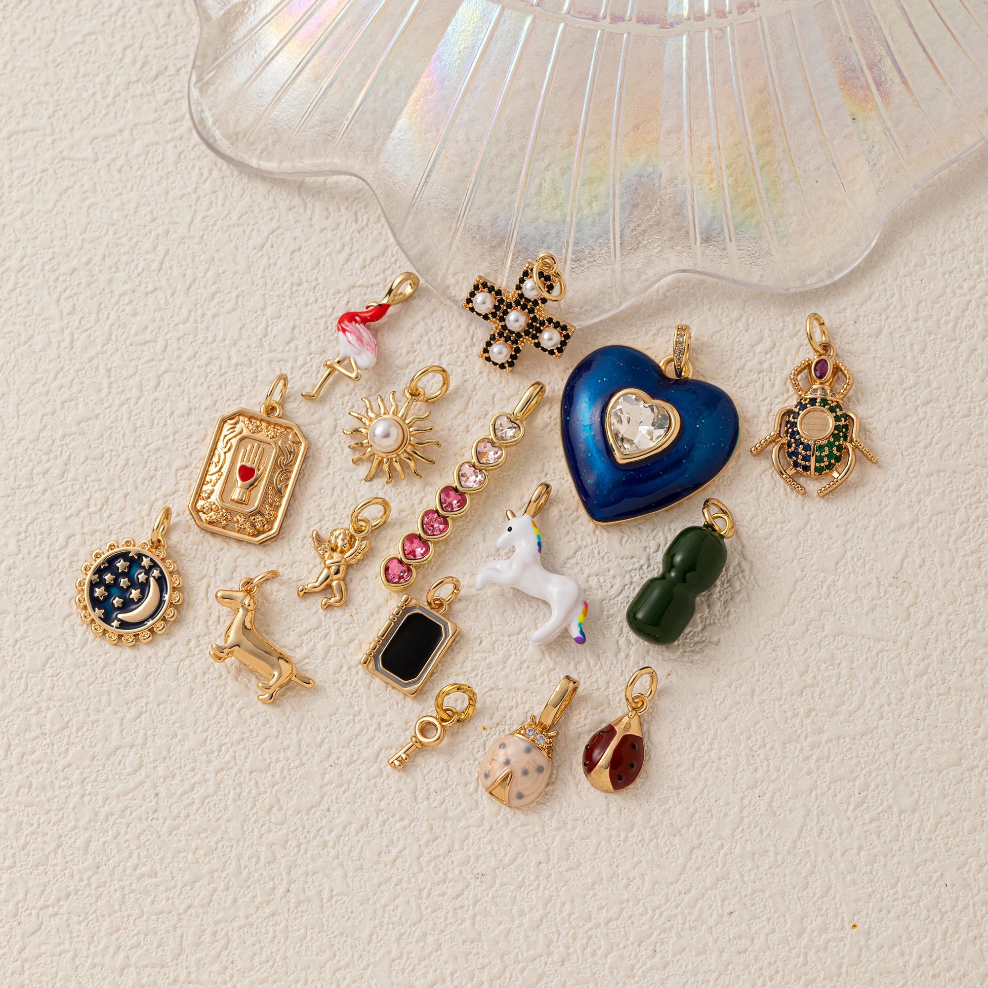 Heart-Shaped Ladybug Pendant Charm – 18K Gold Plated Stainless Steel DIY Jewelry