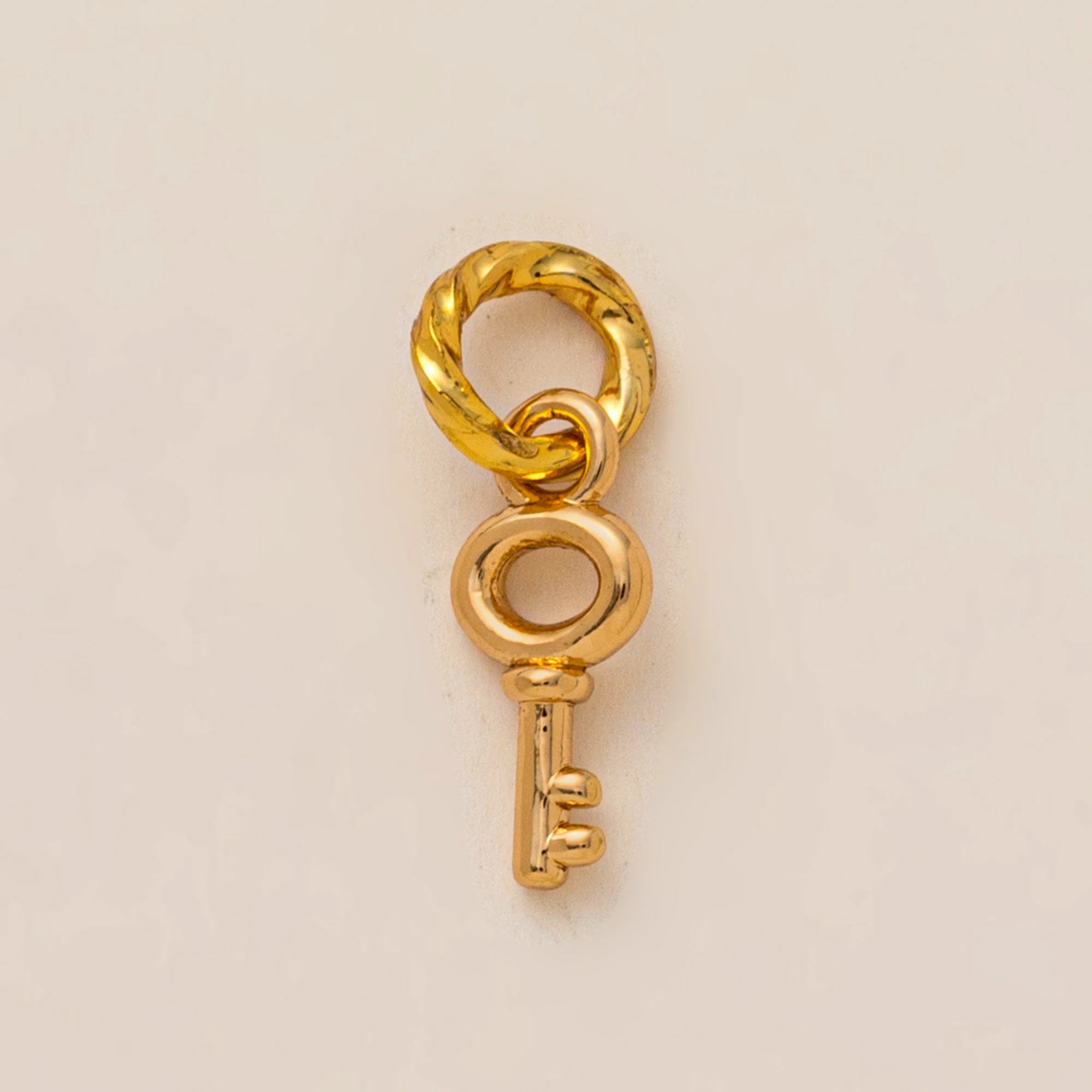 Heart-Shaped Ladybug Pendant Charm – 18K Gold Plated Stainless Steel DIY Jewelry