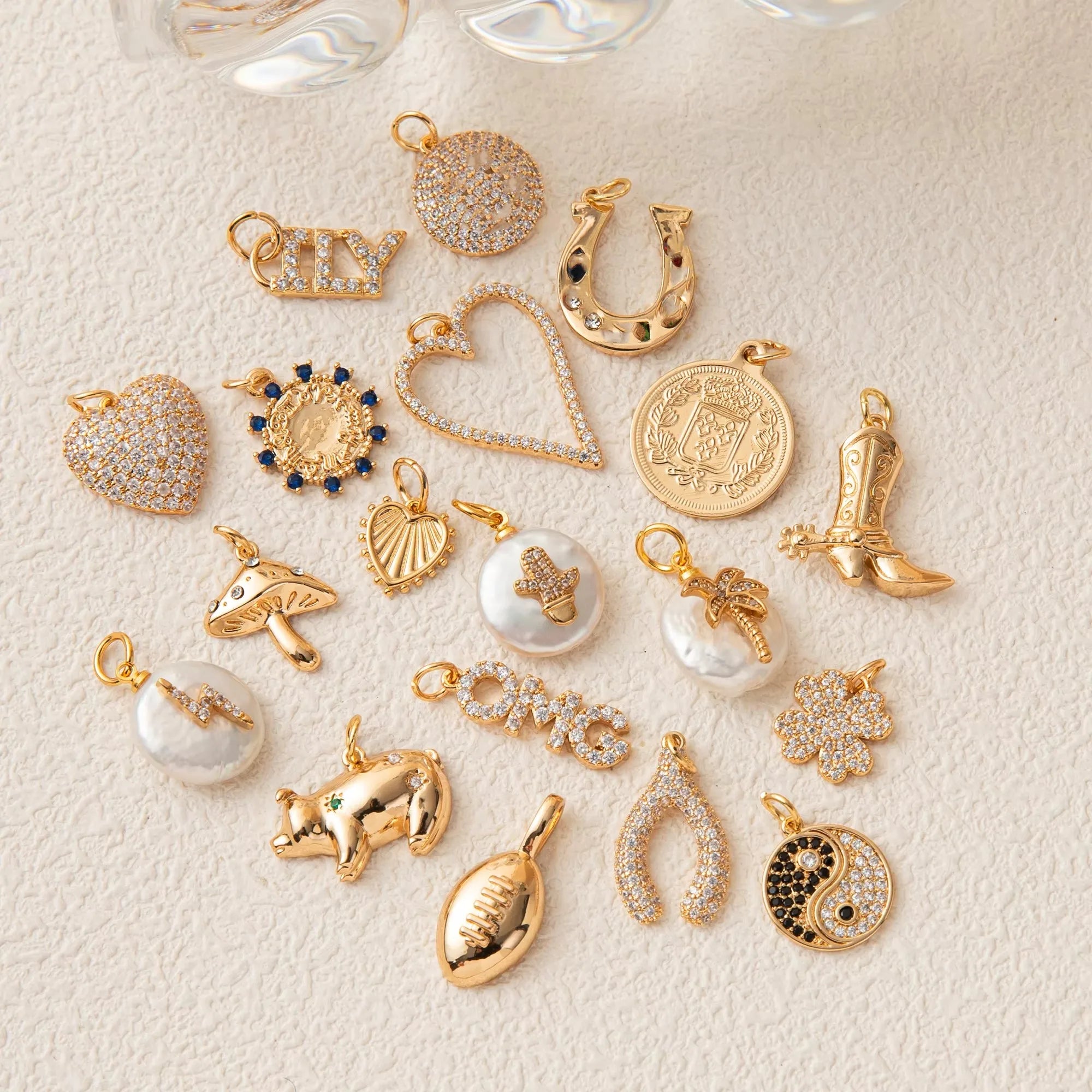 European & American Style Heart Horseshoe Pendant